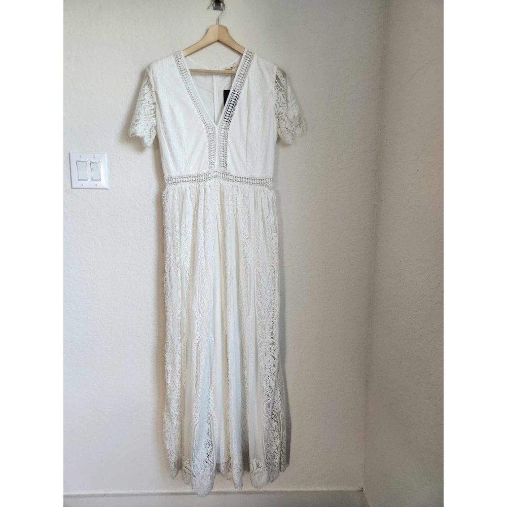 Bella Ella Lace White Maxi Dress Size Large New with tags - Picture 4 of 11